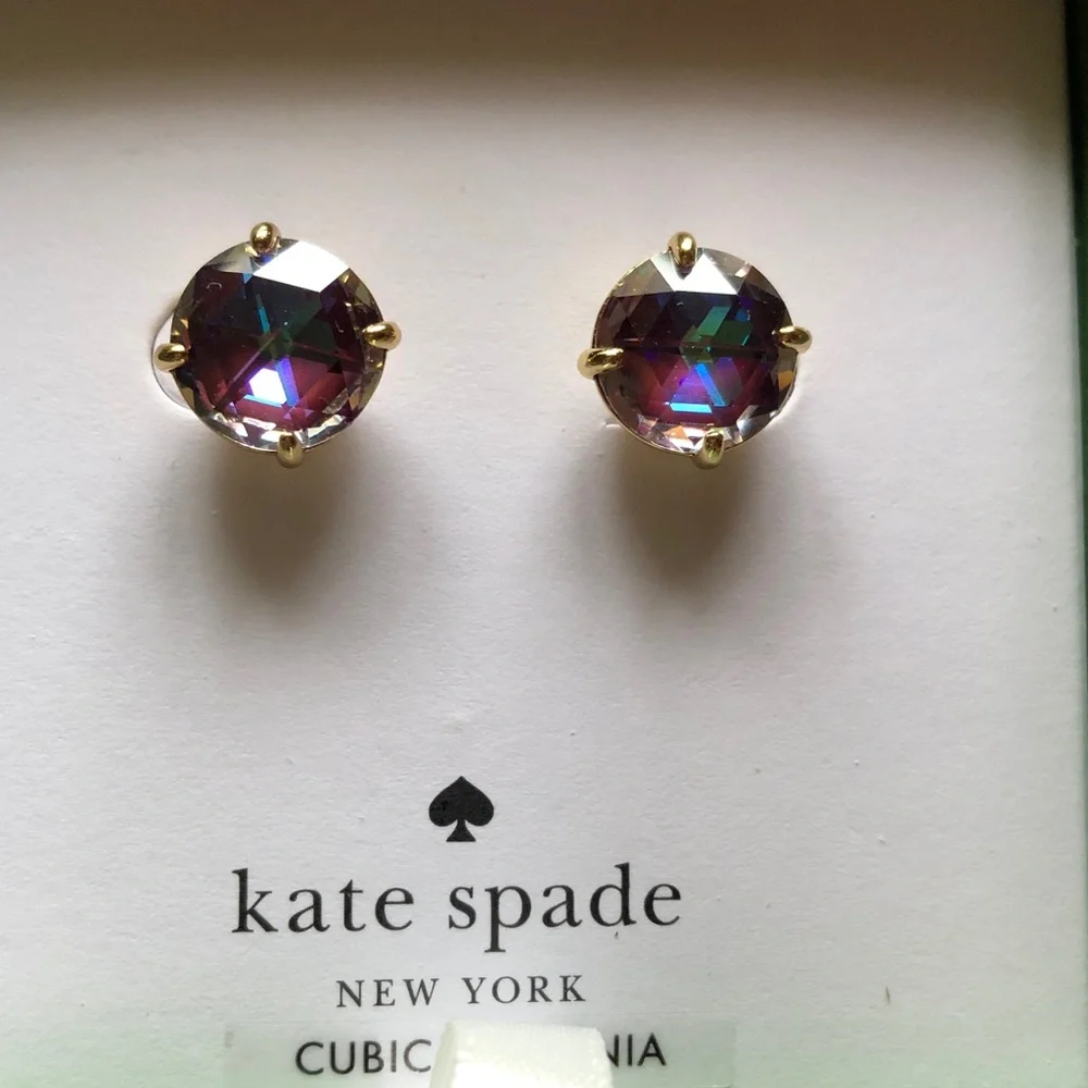 kate spade Bright Ideas Gold Tone & Iridescent Berry Round CZ Stud Earrings NIB